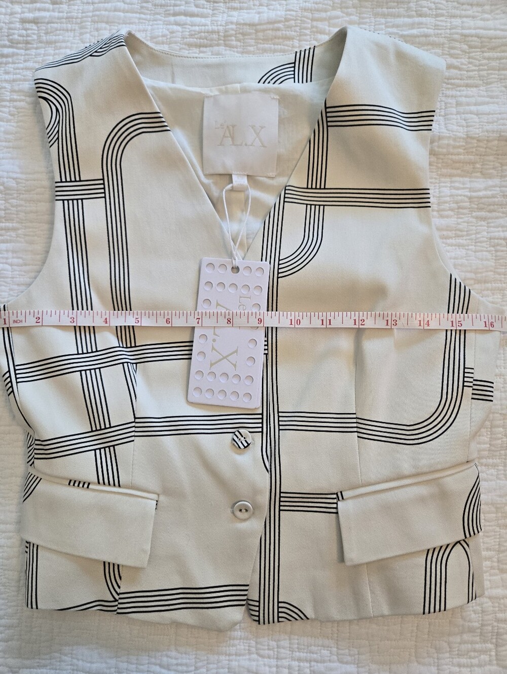 Le AL.X Ivory And Black Vest, Size XS - Picture 4 of 5